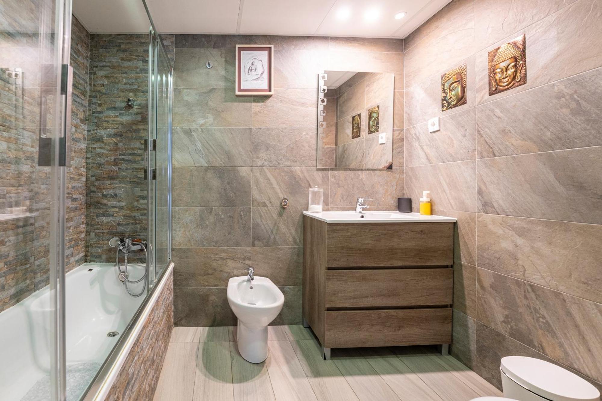 Apartament Ludy'S Vialia Center Málaga Exteriör bild